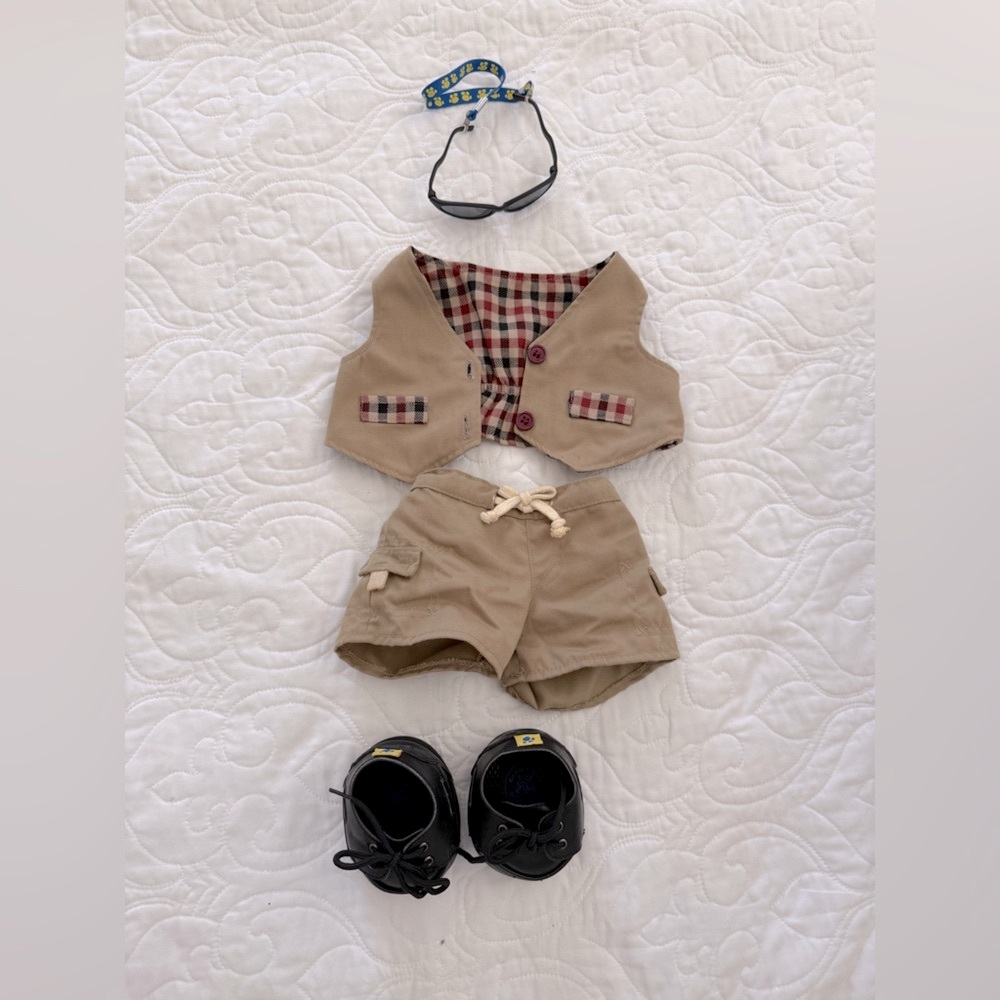Vintage 90’s Build-A-Bear Bundle:Reversible‎ Vest, Shorts, Shoes, Sunglasses EUC